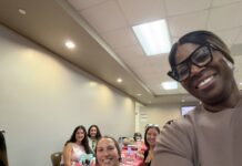 Albizu University, Miami Campus, Office of Student Affairs, Doctors Without Borders Club activity in support of Mental Health Awareness. Students had a calming and wonderful event…Even Dean “Dean” of Student Affairs attended with students.